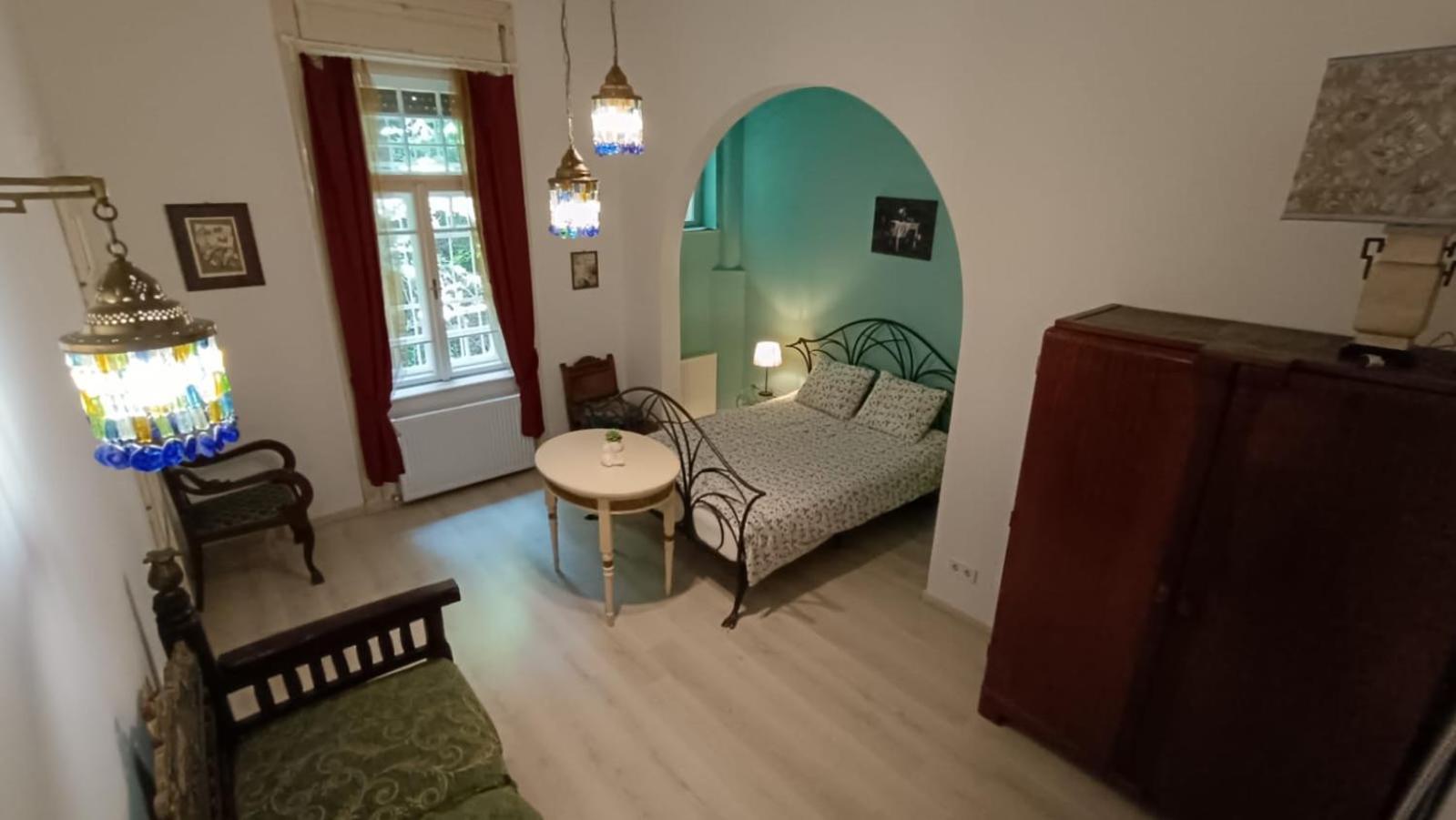 Heritage Harmony With Free Parking Budapest Bagian luar foto